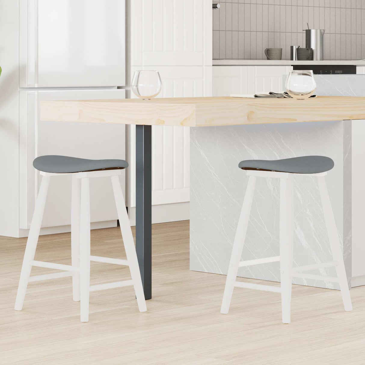 vidaXL Eetstoelen 2 pcs Lichtbruin 46 x 37 x 63 cm Massief Rubberhout