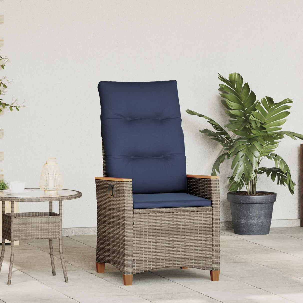 vidaXL Garden Reclining Chair with Cushion Black and Cream 64 x 57.5 x 112 cm