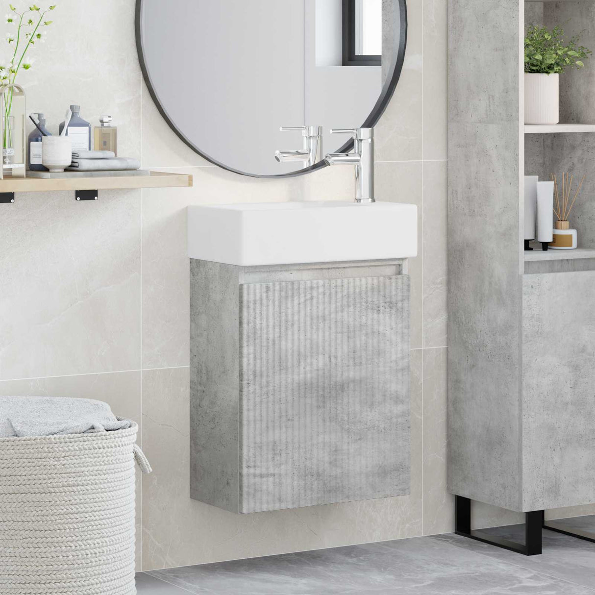 vidaXL Bathroom Cabinet with Faucet White 45.5 x 22.5 x 84 cm