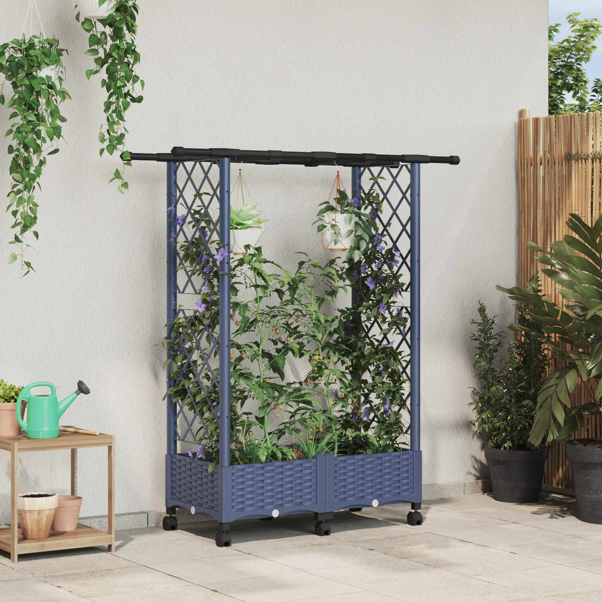 vidaXL Verhoogd Bed met Trellis en Dak Bruin 124 x 40 x 129 cm PP