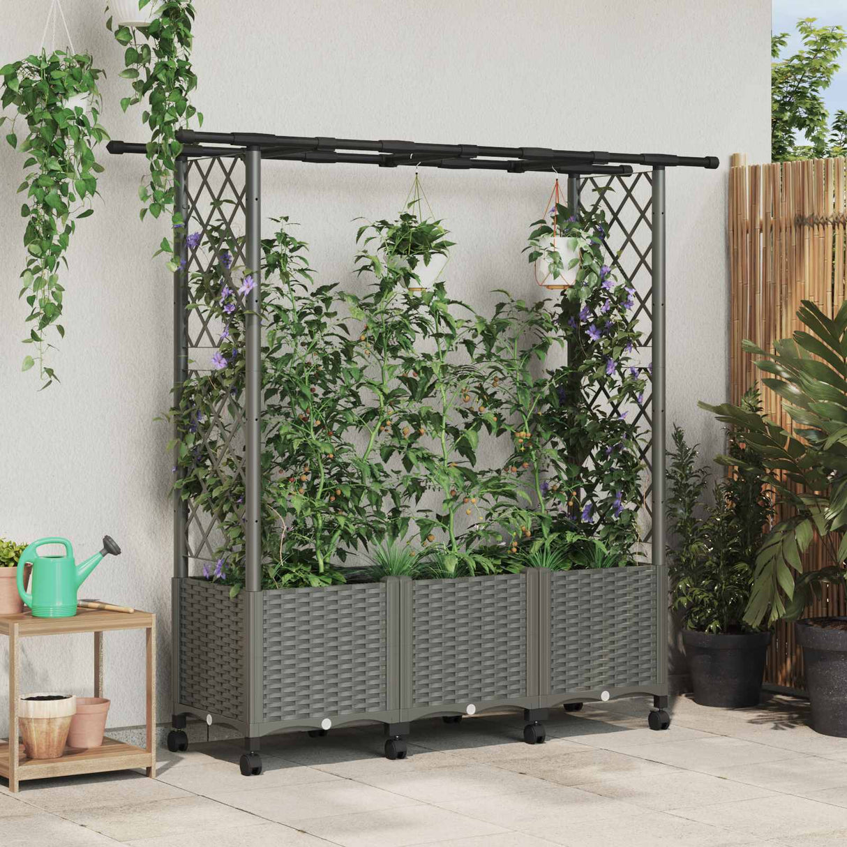 vidaXL Verhoogd Bed met Trellis en Dak Bruin 124 x 40 x 129 cm PP