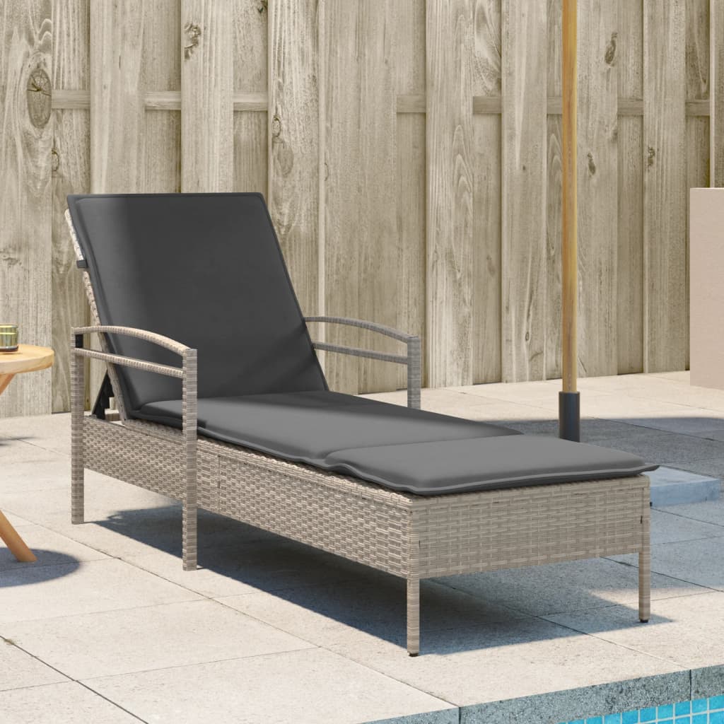 vidaXL Ligbed met kussen 63x200x81 cm poly rattan zwart