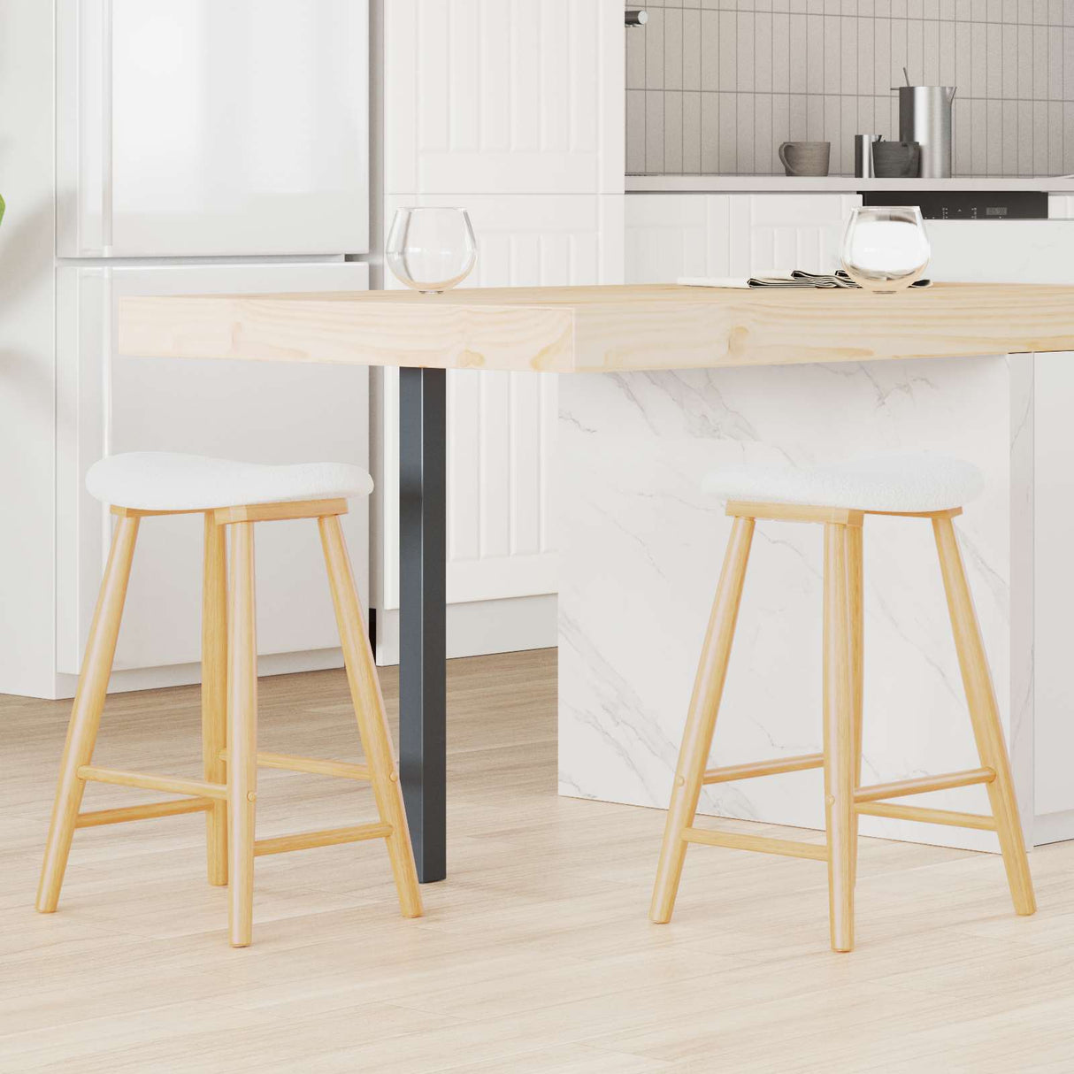 vidaXL Eetstoelen 2 pcs Lichtbruin 46 x 37 x 63 cm Massief Rubberhout