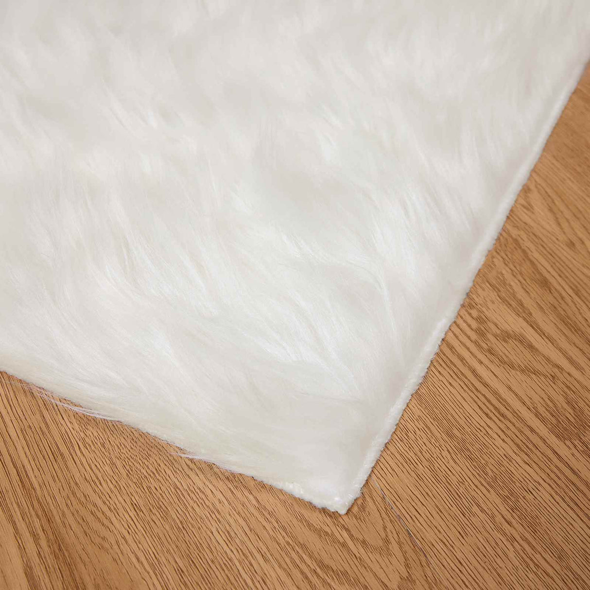 vidaXL Faux Schaapsvacht Tapijt Tafalla Wit 60 x 110 cm Polyester