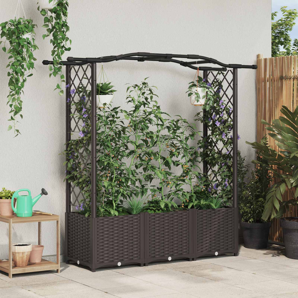 vidaXL Verhoogd Bed met Trellis en Dak Bruin 124 x 40 x 129 cm PP
