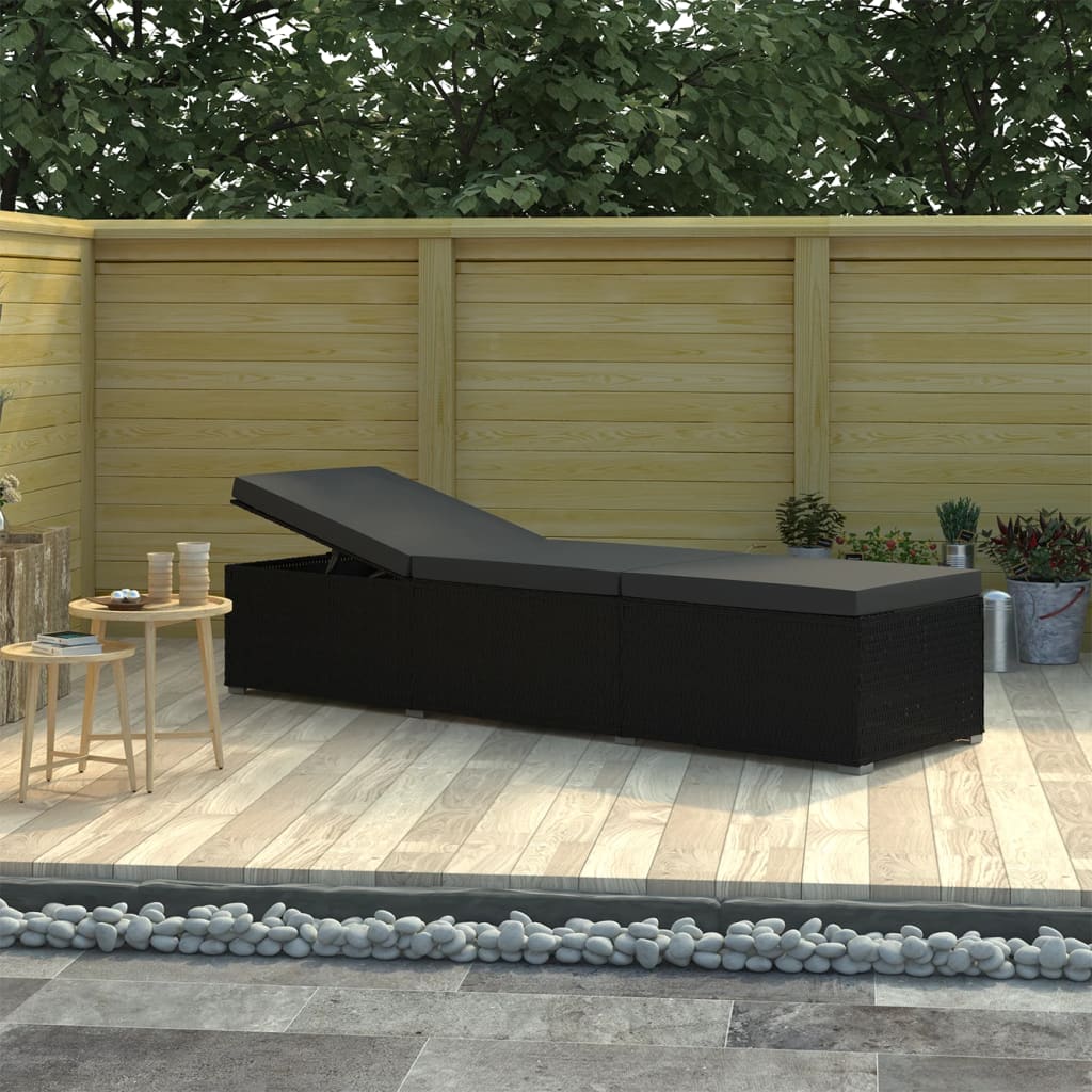 vidaXL Ligbed met kussen poly rattan grijs