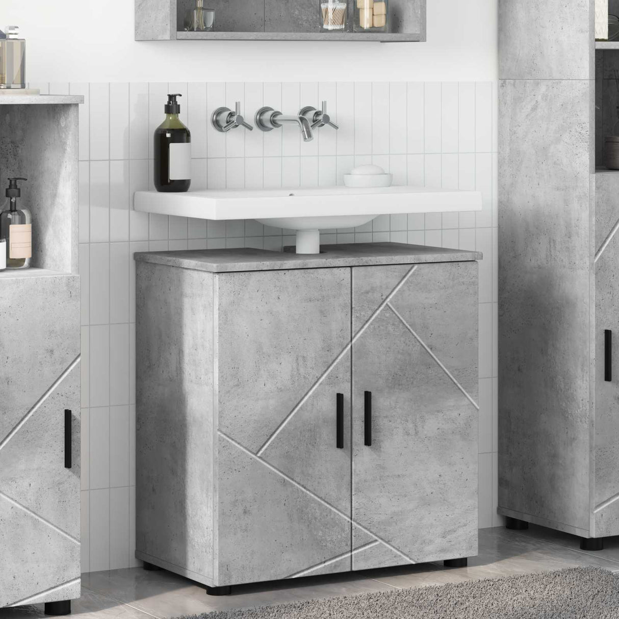 vidaXL Badkamerkast Wit 61 x 35 x 64 cm Bewerkt hout & Metaal