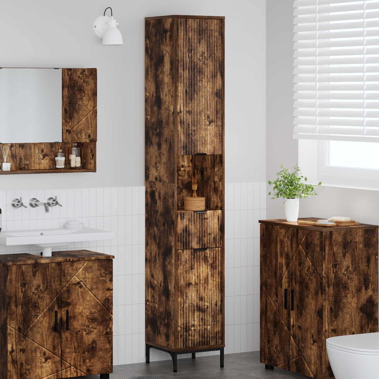 vidaXL Badkamerkast Wit 31,5 x 33 x 190 cm Bewerkt hout & Metaal