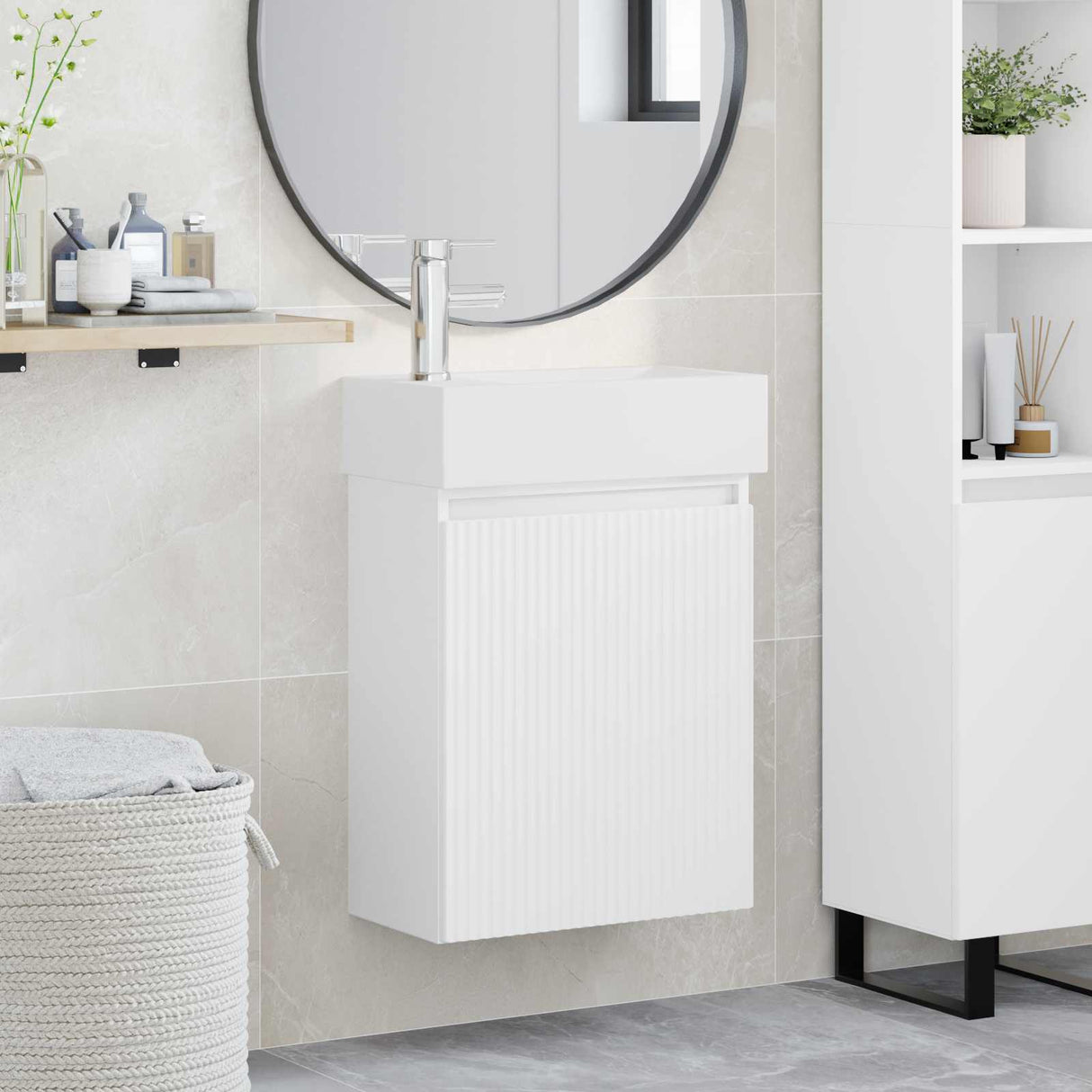 vidaXL Bathroom Cabinet with Faucet White 45.5 x 22.5 x 84 cm